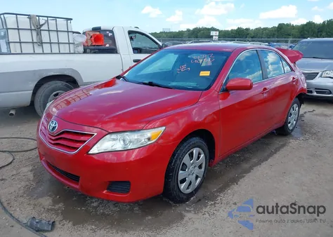 2011 Toyota Camry Le z USA, uszkodzony, nr VIN 4T4BF3EK2BR192103